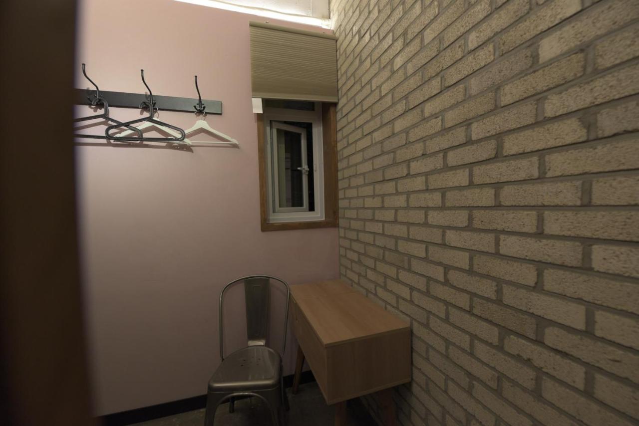 Inno Guesthouse & Bar Hongdae Сеул Екстер'єр фото