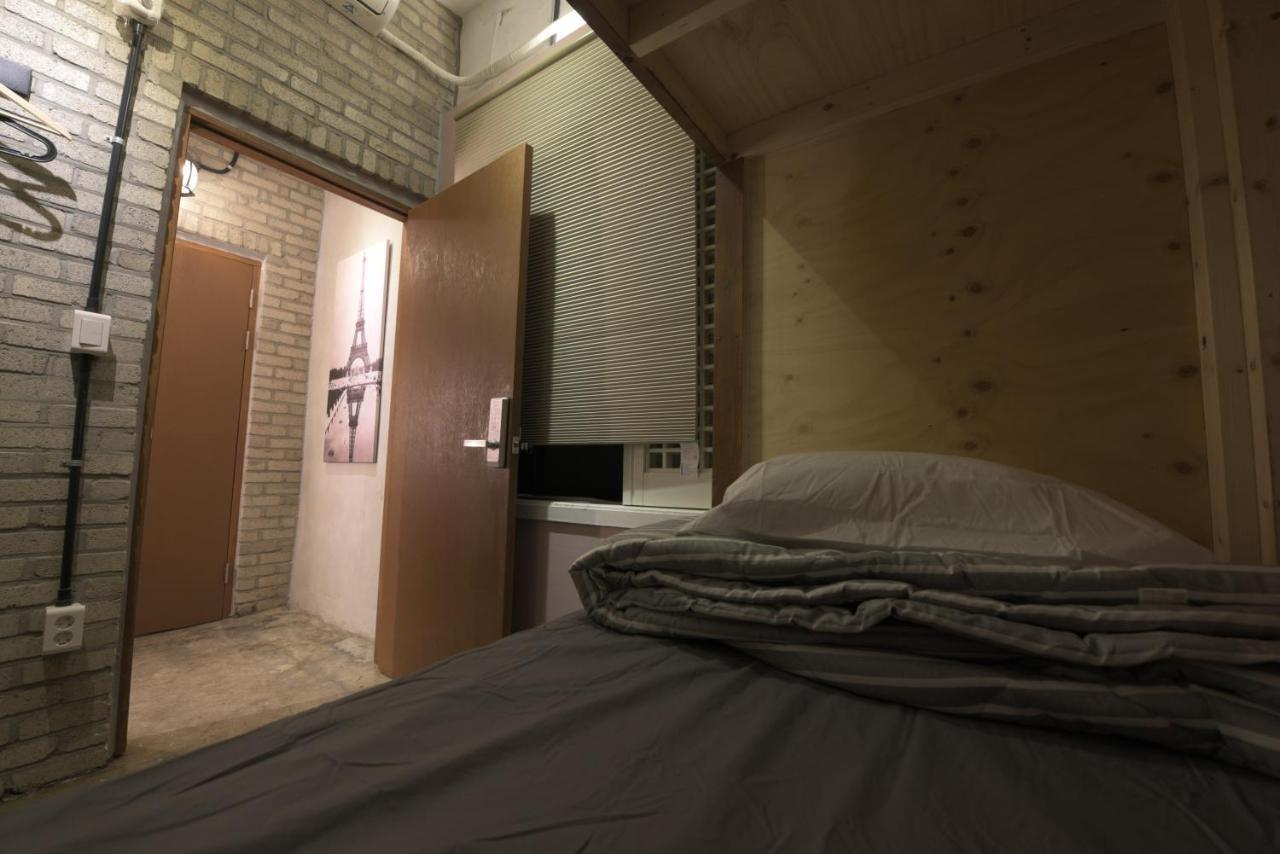 Inno Guesthouse & Bar Hongdae Сеул Екстер'єр фото