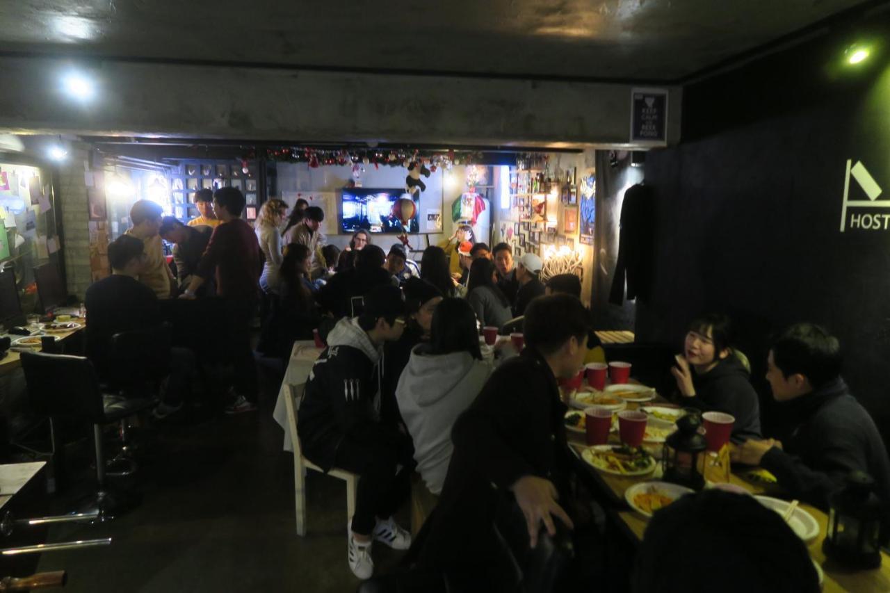 Inno Guesthouse & Bar Hongdae Сеул Екстер'єр фото