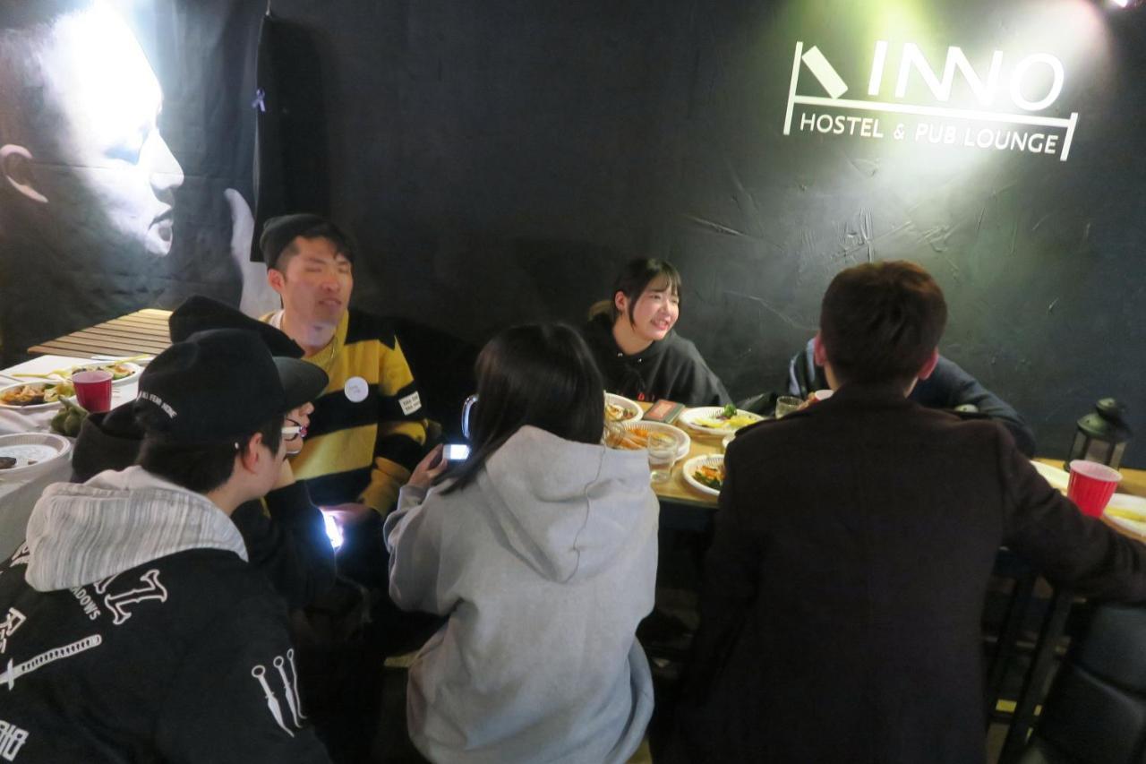Inno Guesthouse & Bar Hongdae Сеул Екстер'єр фото