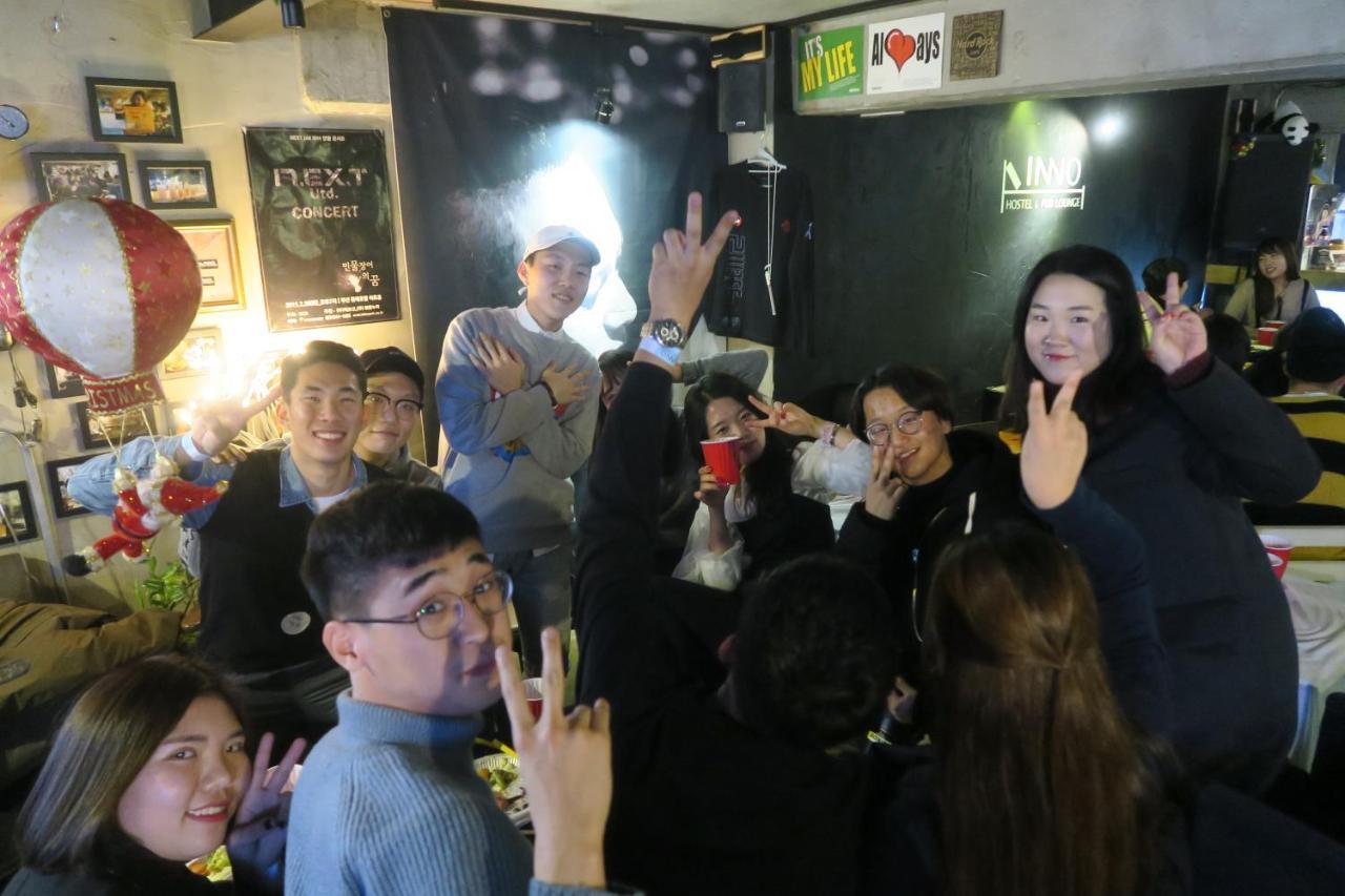 Inno Guesthouse & Bar Hongdae Сеул Екстер'єр фото