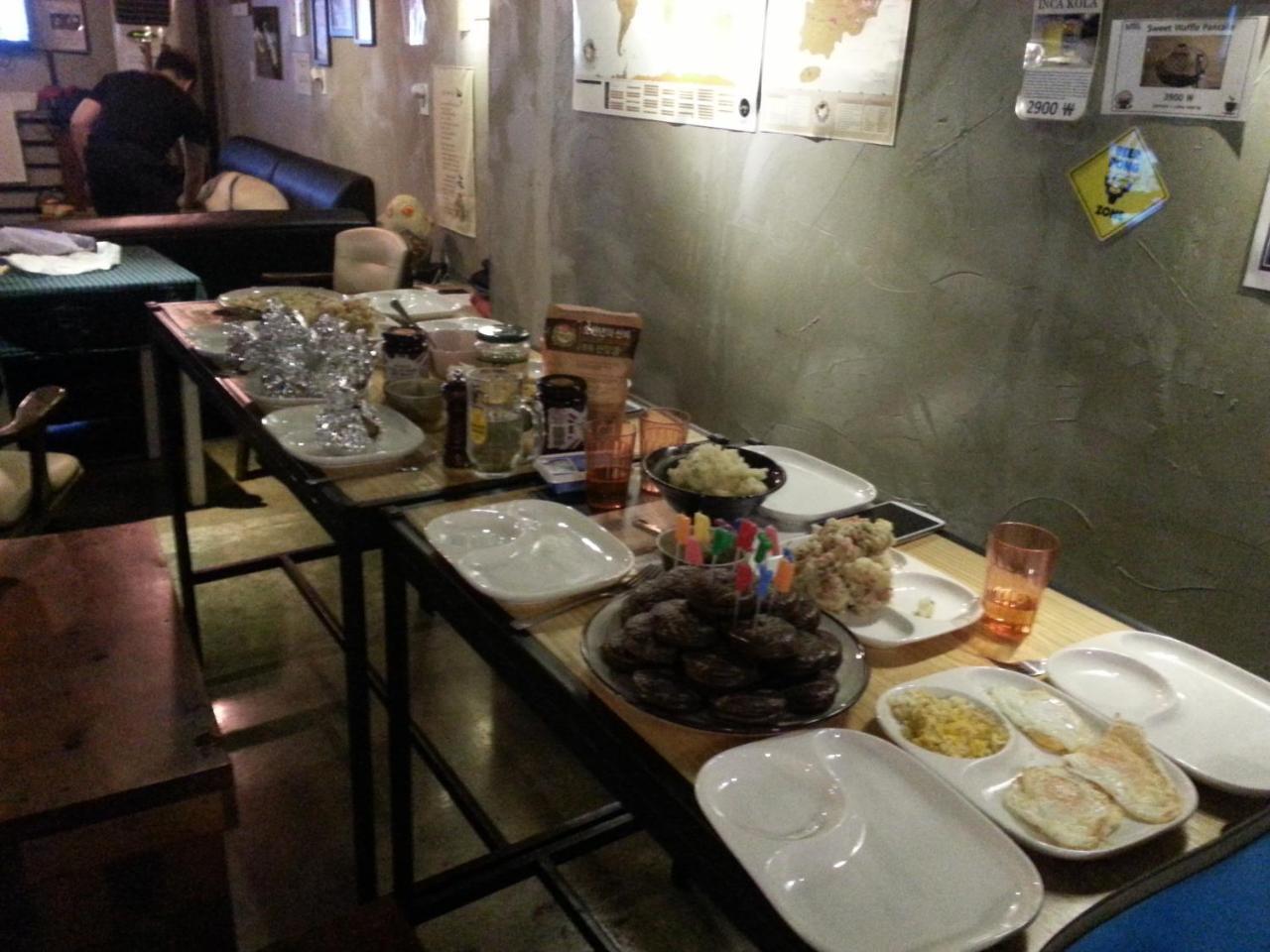 Inno Guesthouse & Bar Hongdae Сеул Екстер'єр фото